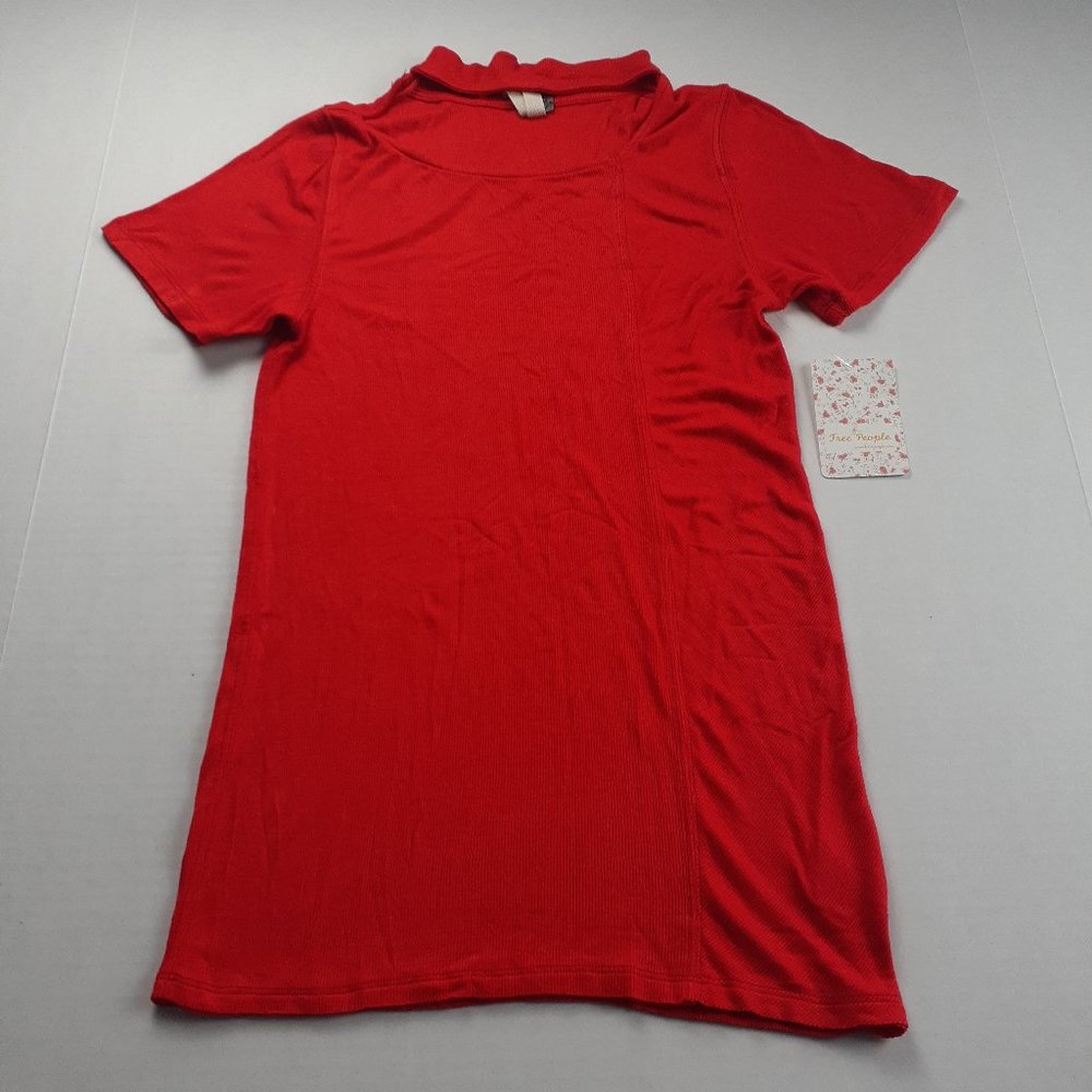 We The Free Womens Choker Top Size Medium Flame Orange Red Ribbed Knit Tee NWT
